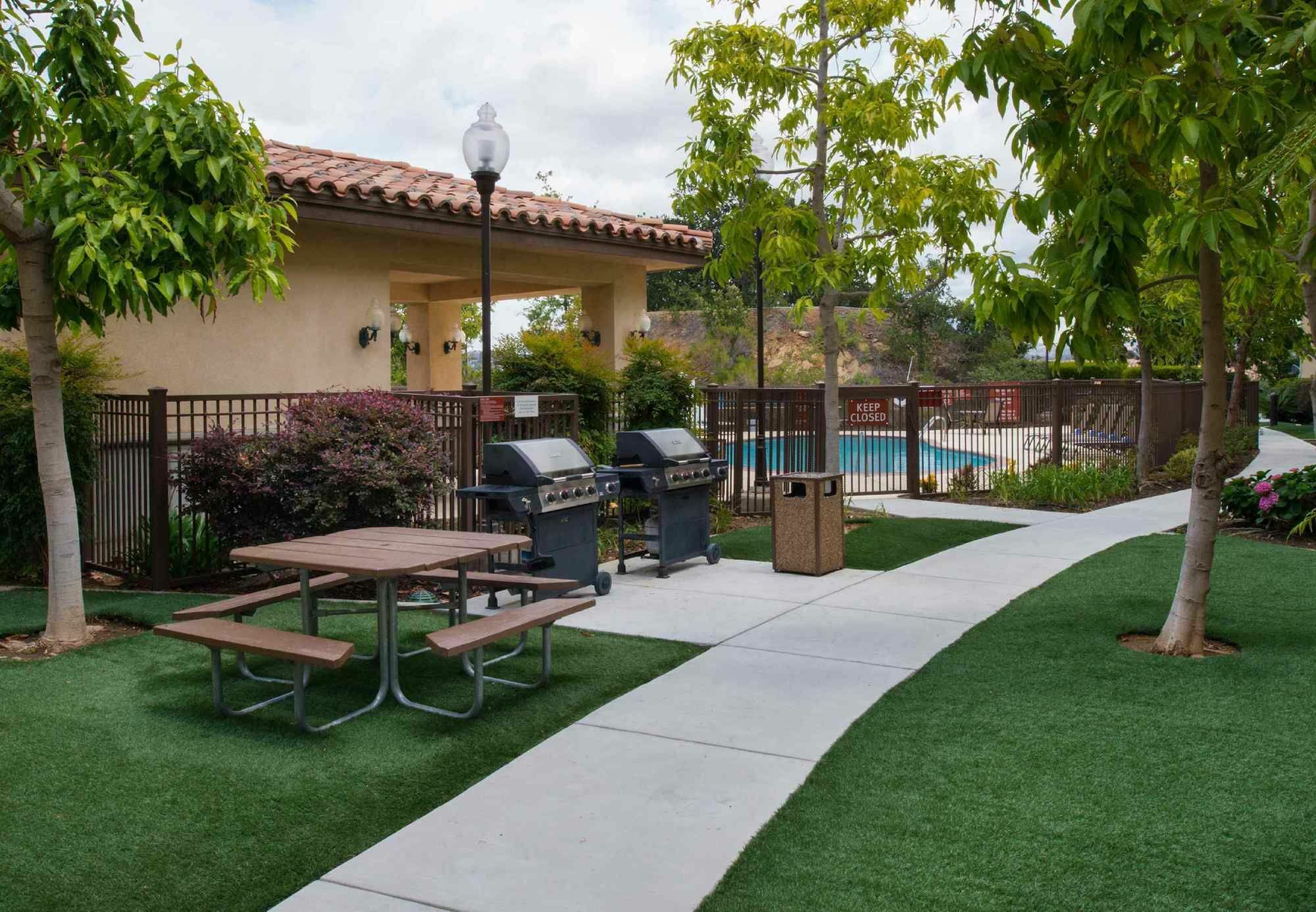 Towneplace Suites Thousand Oaks Ventura County Exterior photo